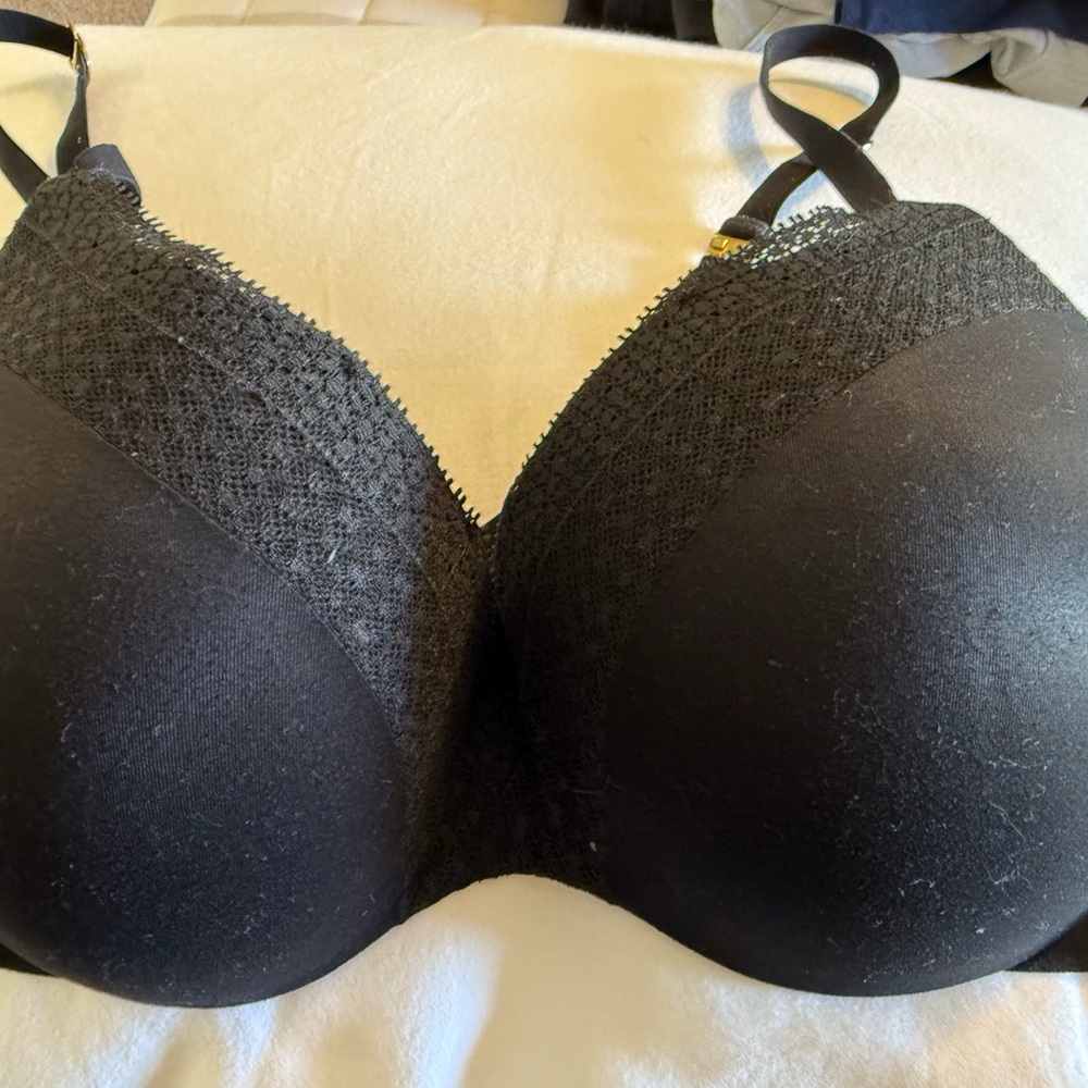 Victoria's Incredible Wired Secret Black Textured Bra